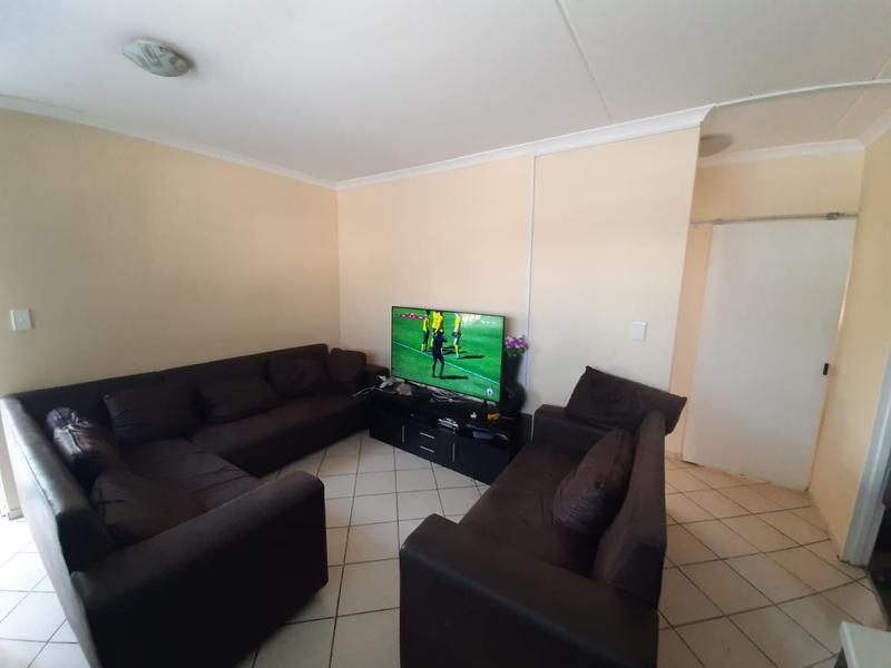 3 Bedroom Property for Sale in The Connifers Western Cape